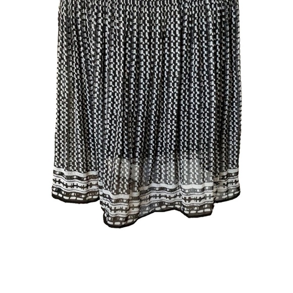 Max Studio Midi Skirt - Picture 3 of 9